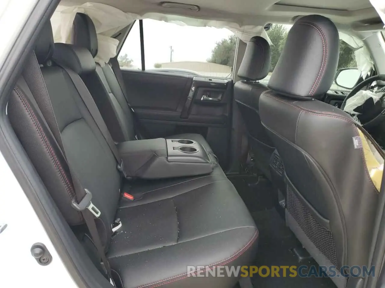 11 fotografías del automóvil dañado JTERU5JRXR6296169 TOYOTA 4RUNNER 2024