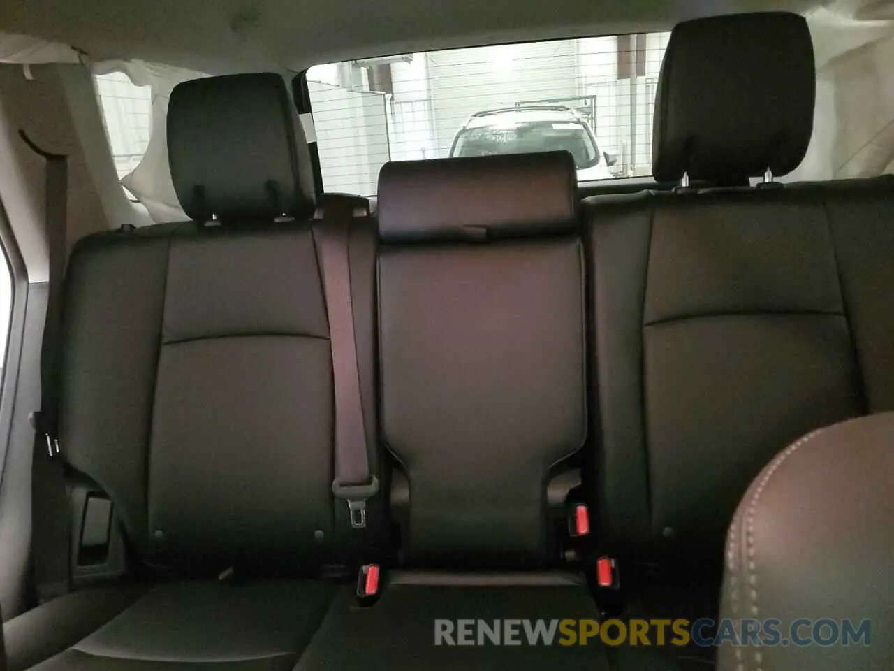 10 fotografías del automóvil dañado JTEUU5JRXP6185693 TOYOTA 4RUNNER 40 2023