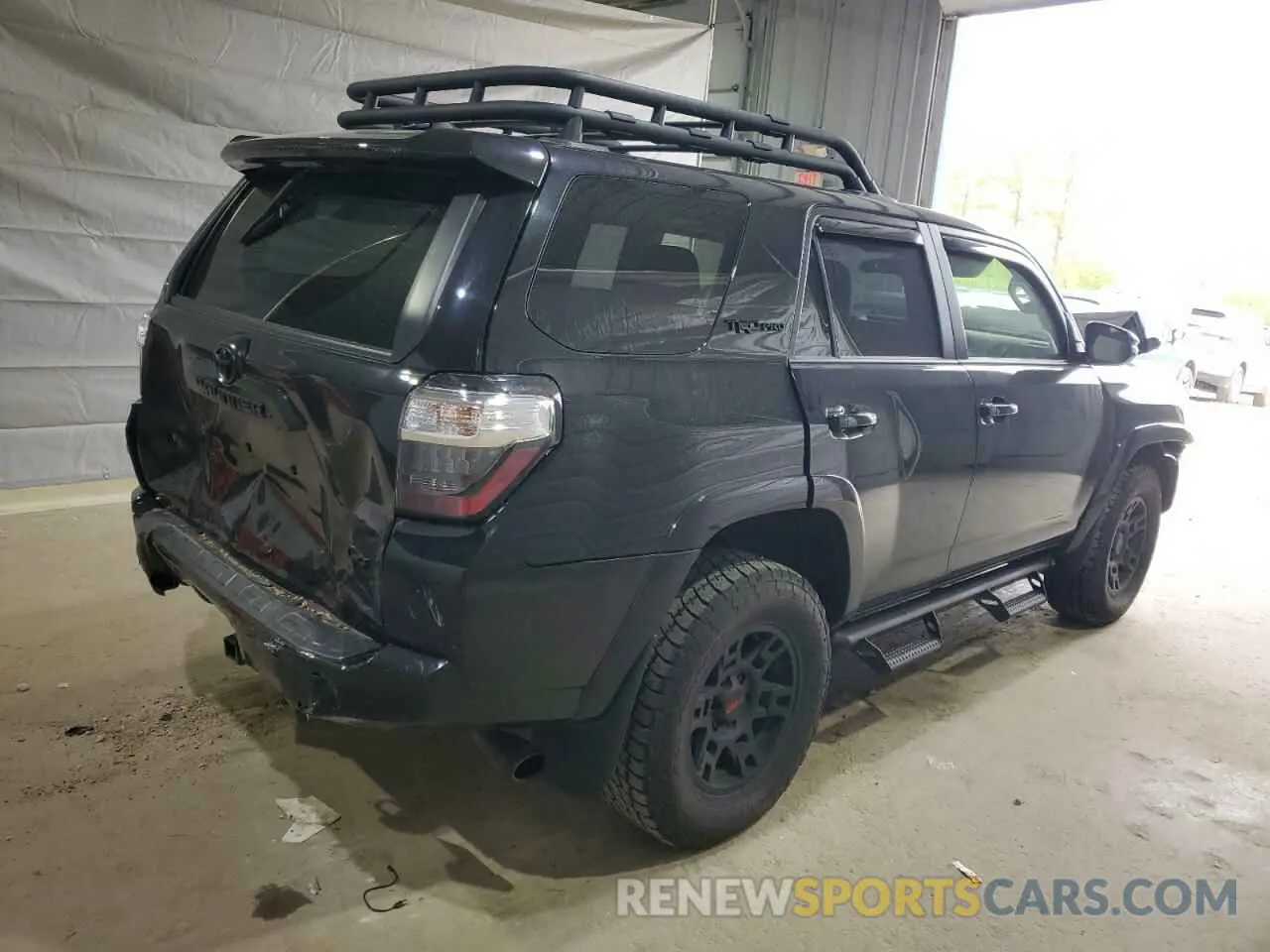 3 fotografías del automóvil dañado JTELU5JR6P6186223 TOYOTA 4RUNNER SE 2023