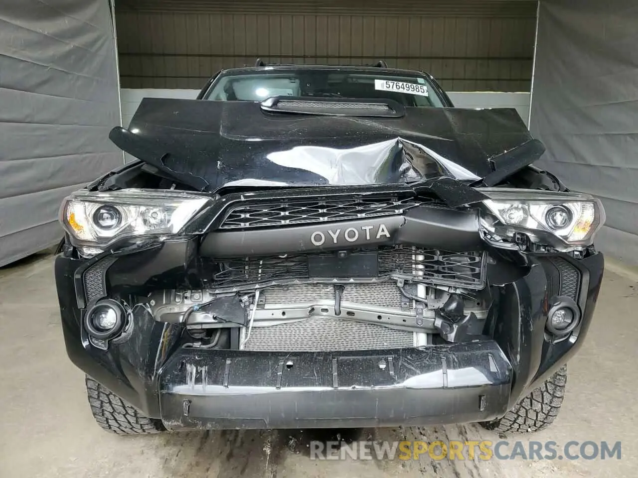 5 fotografías del automóvil dañado JTELU5JR6P6186223 TOYOTA 4RUNNER SE 2023