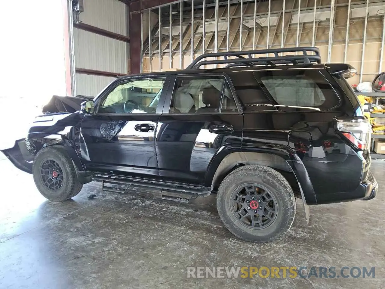 2 fotografías del automóvil dañado JTELU5JR8P6123060 TOYOTA 4RUNNER SE 2023