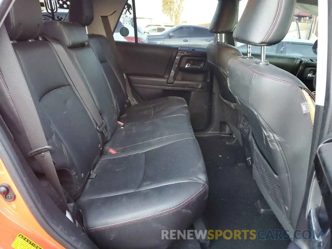 10 fotografías del automóvil dañado JTELU5JRXP6142113 TOYOTA 4RUNNER SE 2023