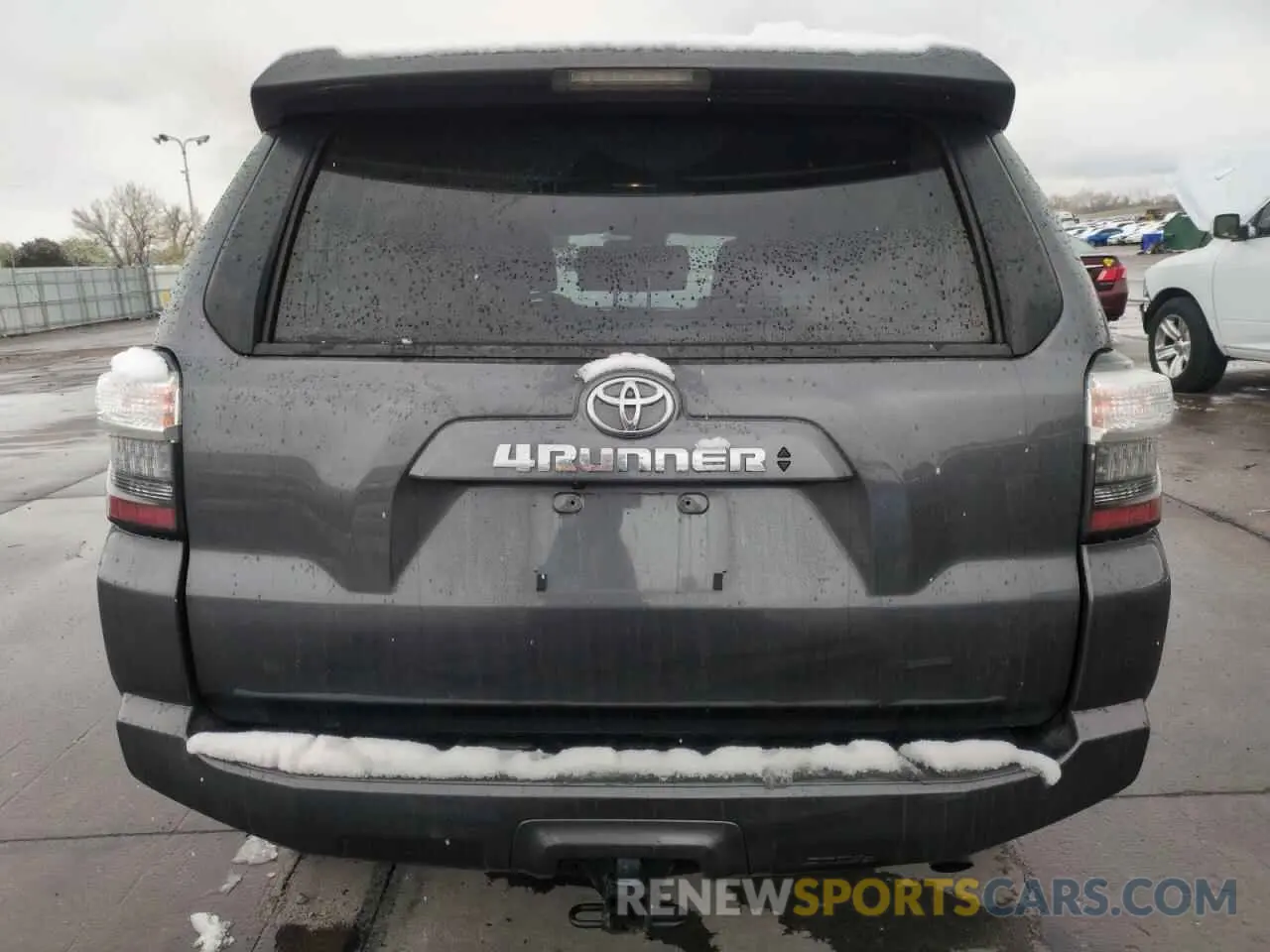 6 fotografías del automóvil dañado JTEMU5JR5P6094525 TOYOTA 4RUNNER SE 2023