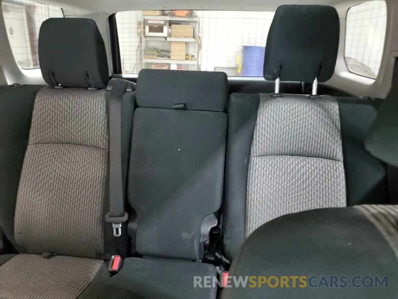 10 fotografías del automóvil dañado JTEMU5JR6P6118556 TOYOTA 4RUNNER SE 2023