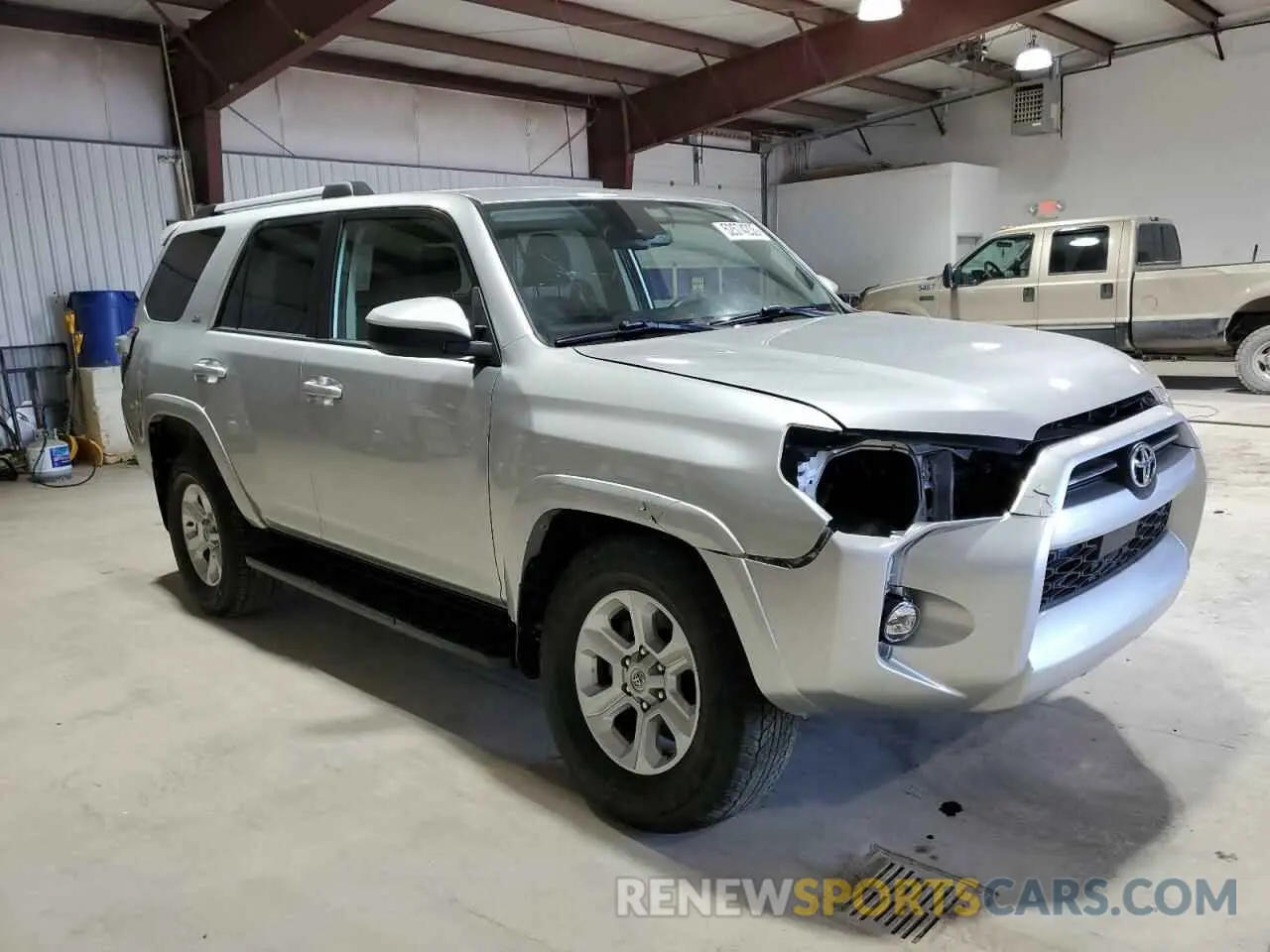 4 fotografías del automóvil dañado JTEMU5JR6P6118556 TOYOTA 4RUNNER SE 2023