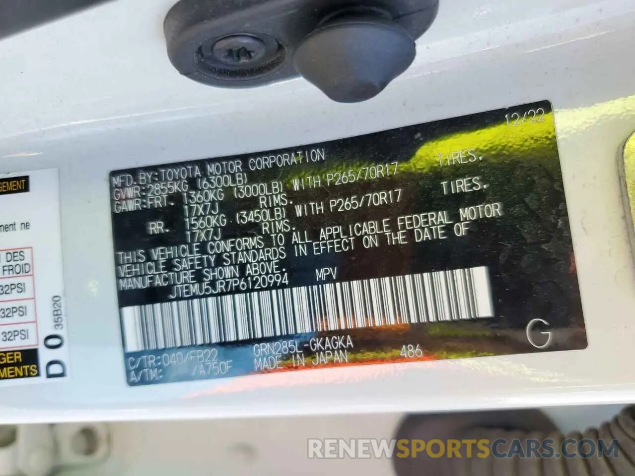 13 fotografías del automóvil dañado JTEMU5JR7P6120994 TOYOTA 4RUNNER SE 2023