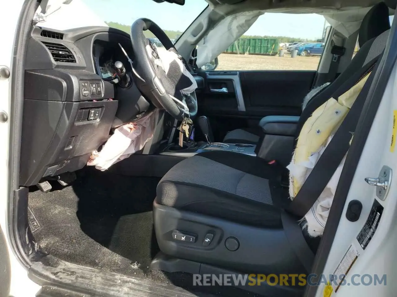 7 fotografías del automóvil dañado JTEMU5JR7P6120994 TOYOTA 4RUNNER SE 2023