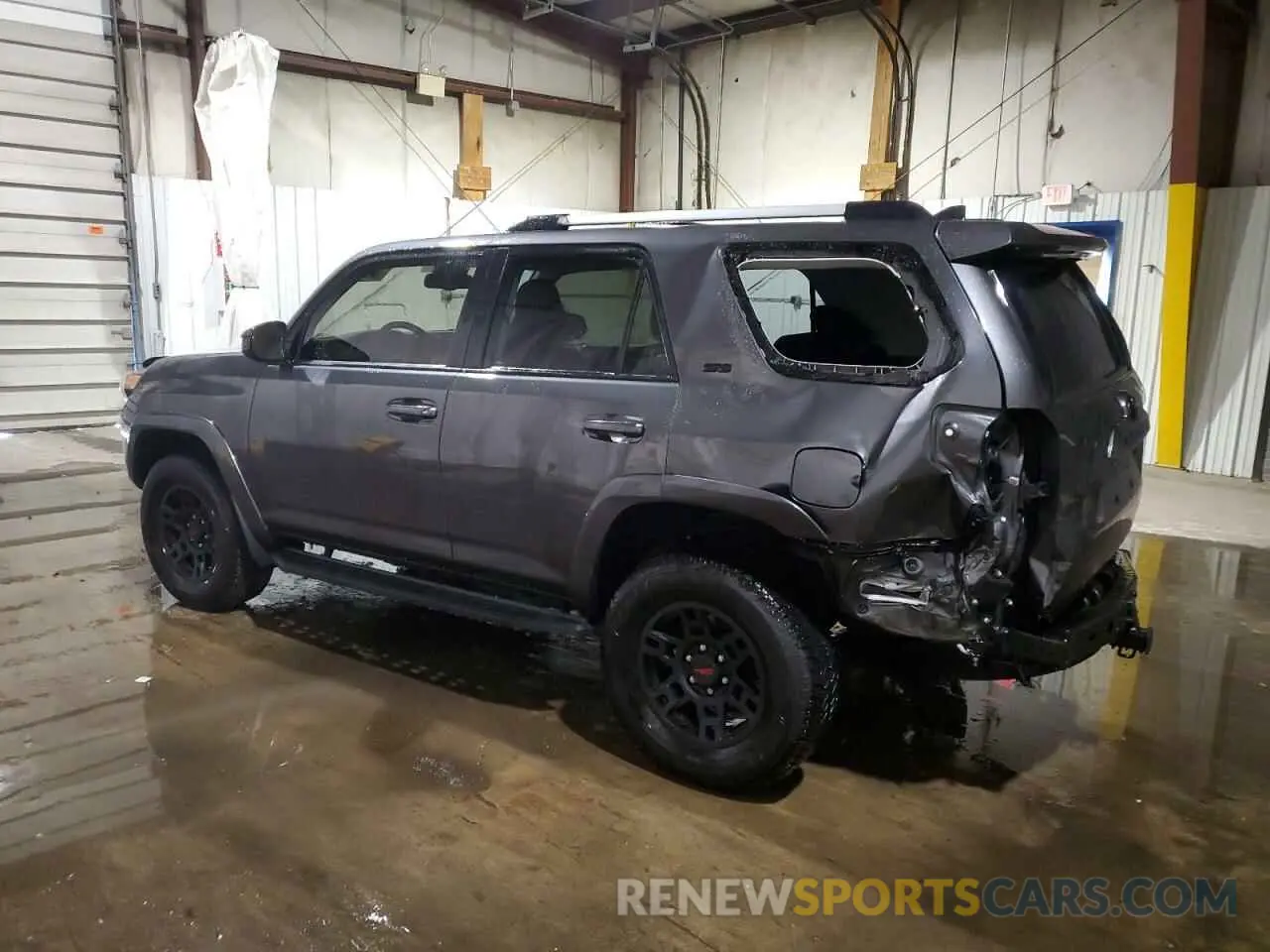 2 fotografías del automóvil dañado JTEMU5JR7P6124916 TOYOTA 4RUNNER SE 2023