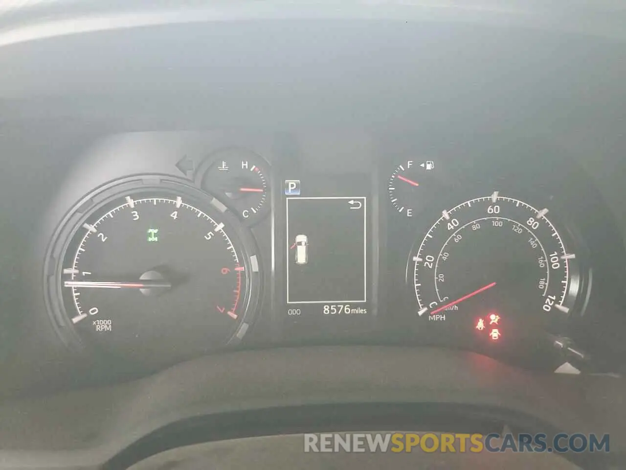 9 fotografías del automóvil dañado JTEMU5JR8P6204578 TOYOTA 4RUNNER SE 2023