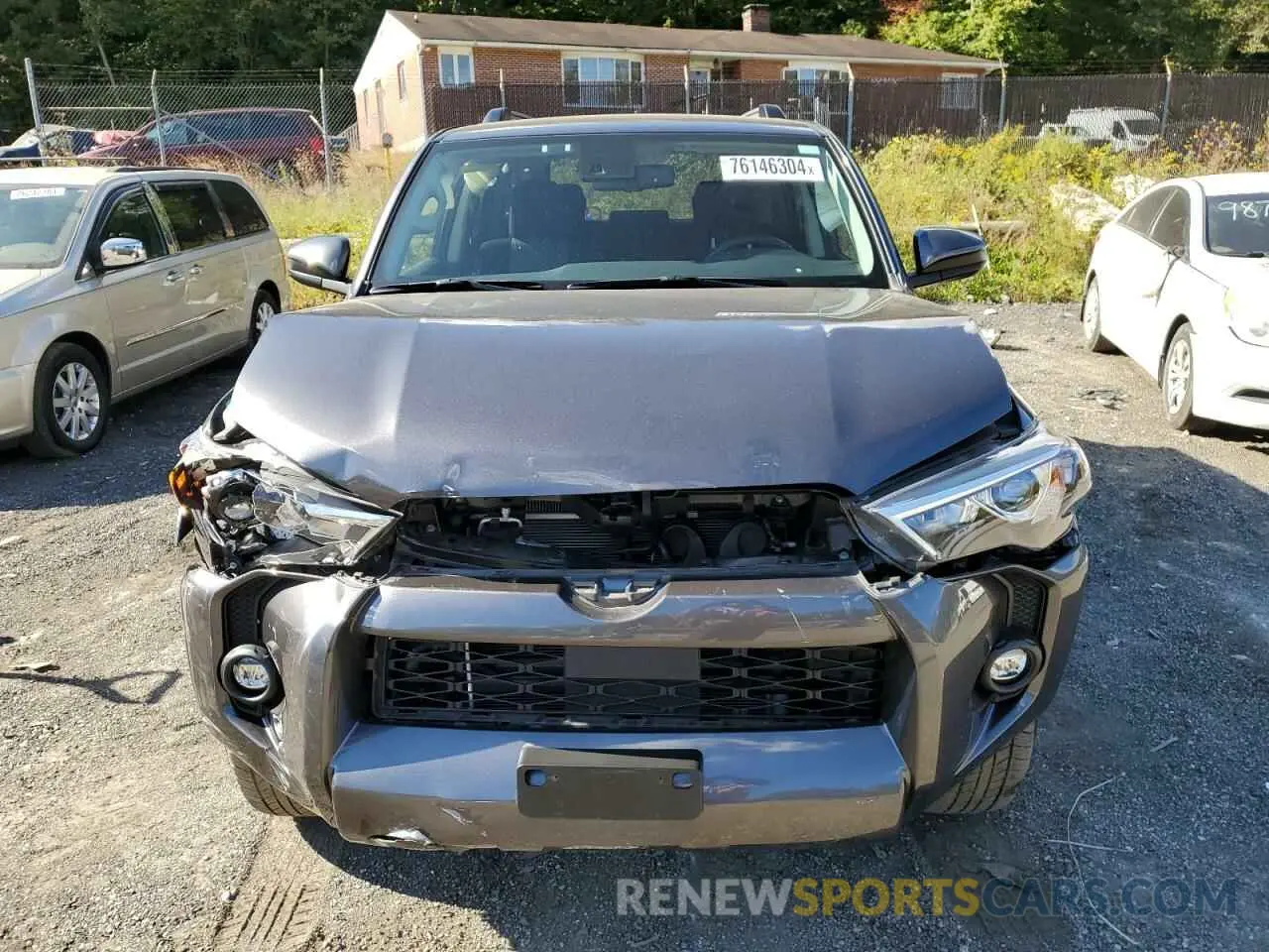 5 fotografías del automóvil dañado JTEMU5JRXP6128510 TOYOTA 4RUNNER SE 2023
