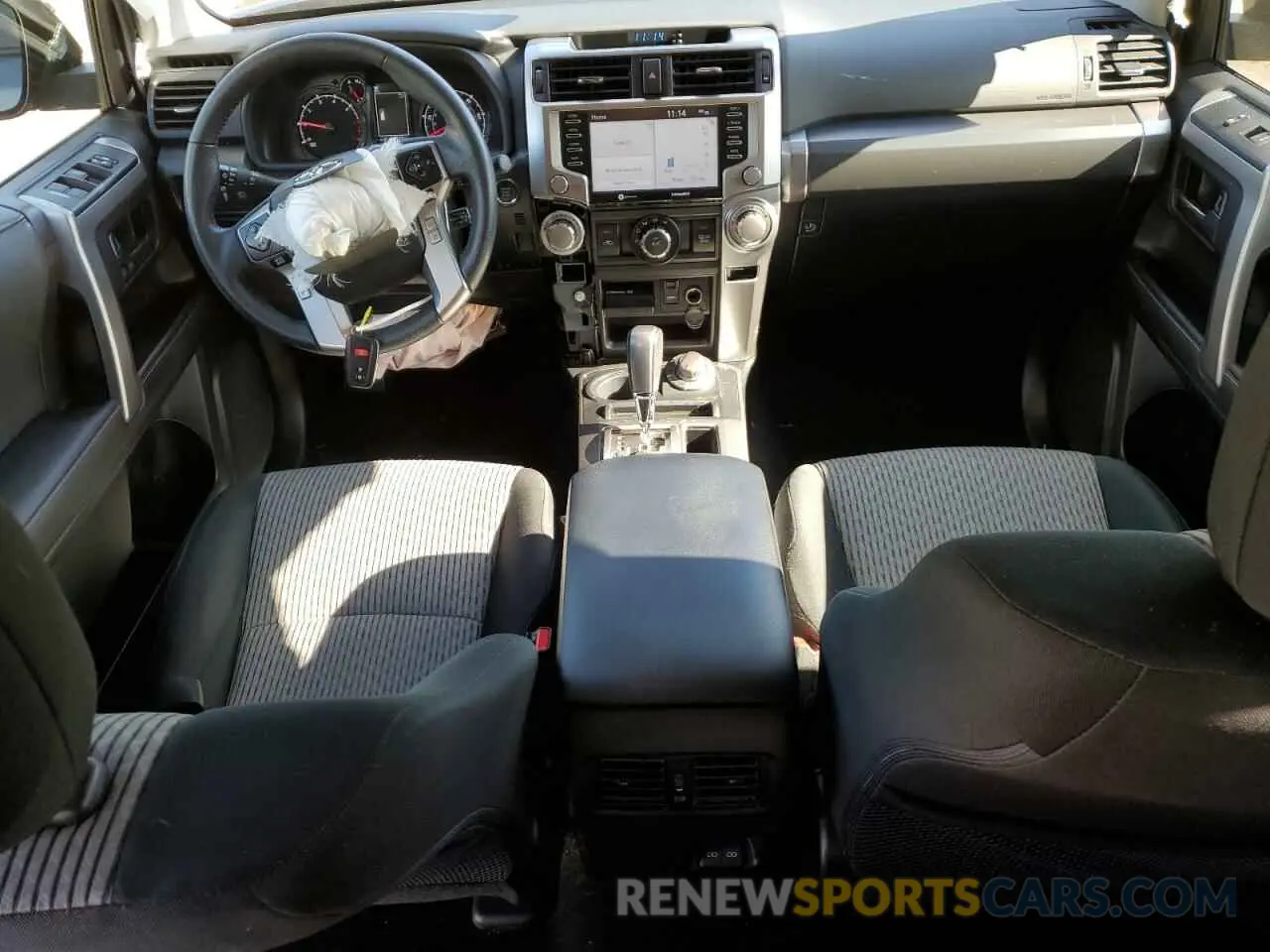 8 fotografías del automóvil dañado JTEMU5JRXP6128510 TOYOTA 4RUNNER SE 2023