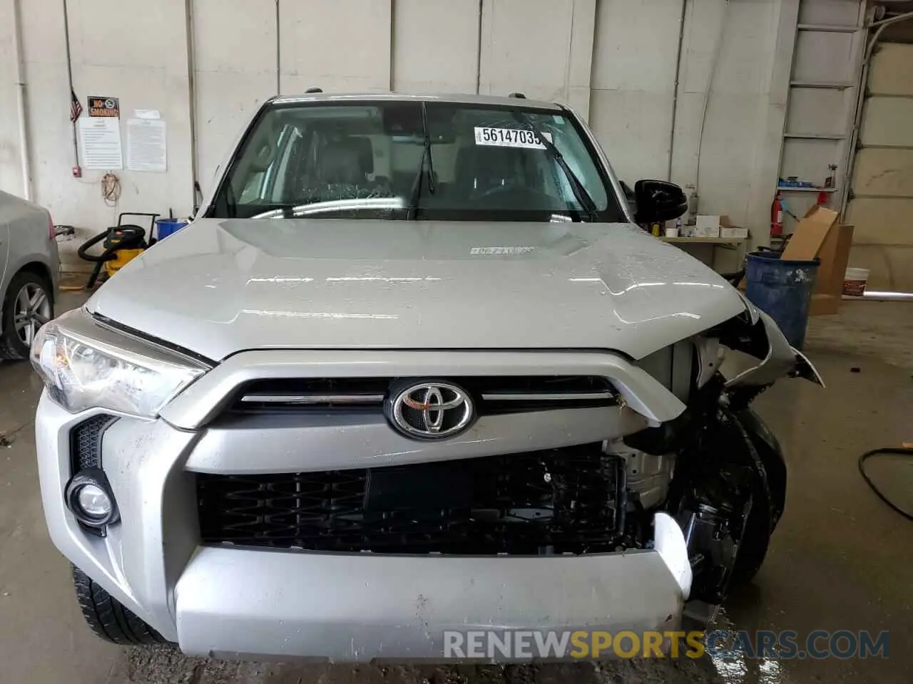 5 fotografías del automóvil dañado JTENU5JR0P6099717 TOYOTA 4RUNNER SE 2023