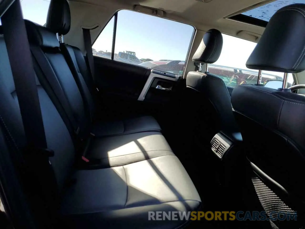 11 fotografías del automóvil dañado JTENU5JR0P6185450 TOYOTA 4RUNNER SE 2023