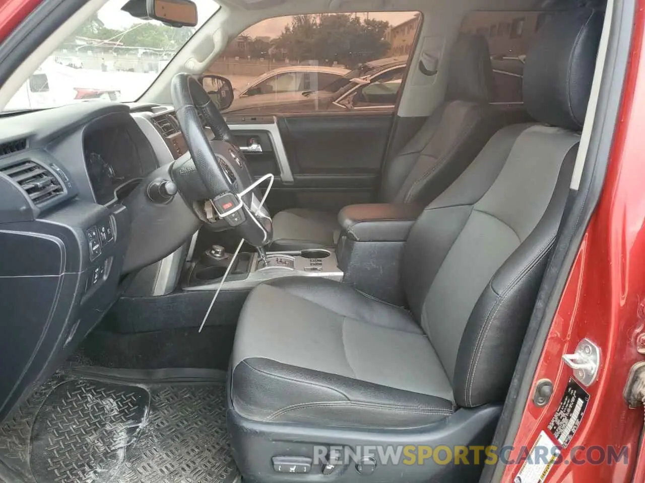 7 fotografías del automóvil dañado JTENU5JR1P6090671 TOYOTA 4RUNNER SE 2023