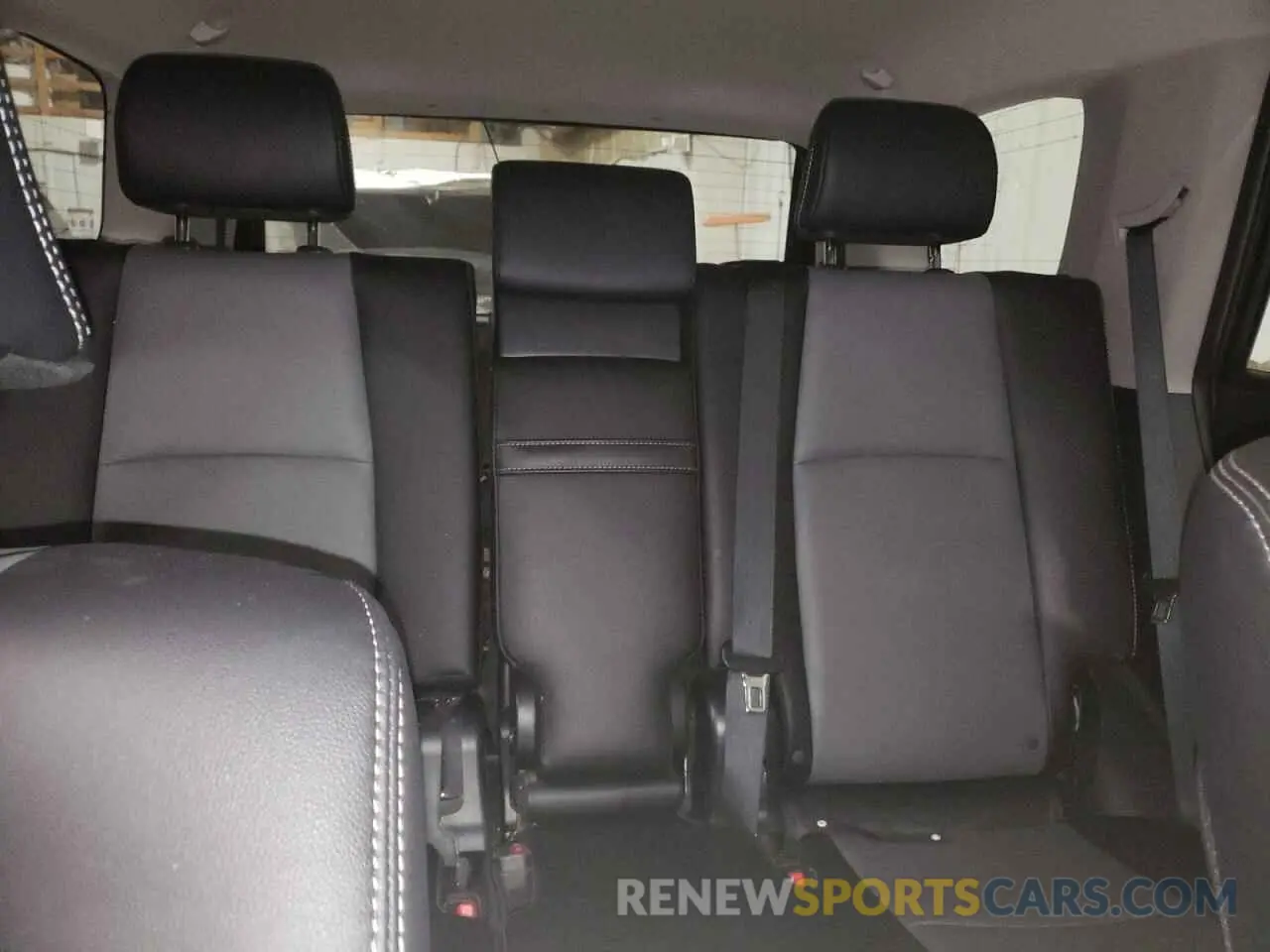 10 fotografías del automóvil dañado JTENU5JR9P6172664 TOYOTA 4RUNNER SE 2023