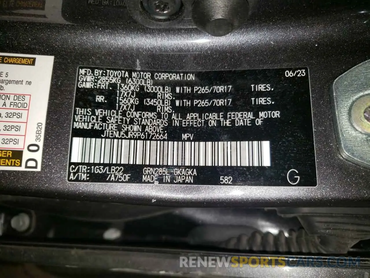 13 fotografías del automóvil dañado JTENU5JR9P6172664 TOYOTA 4RUNNER SE 2023