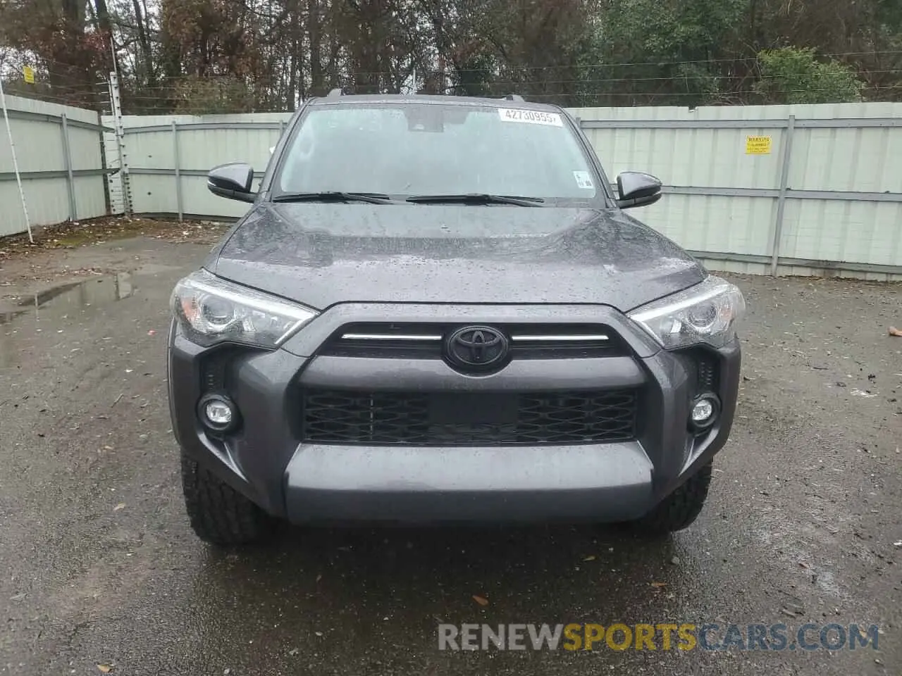 5 fotografías del automóvil dañado JTENU5JRXP6149636 TOYOTA 4RUNNER SE 2023