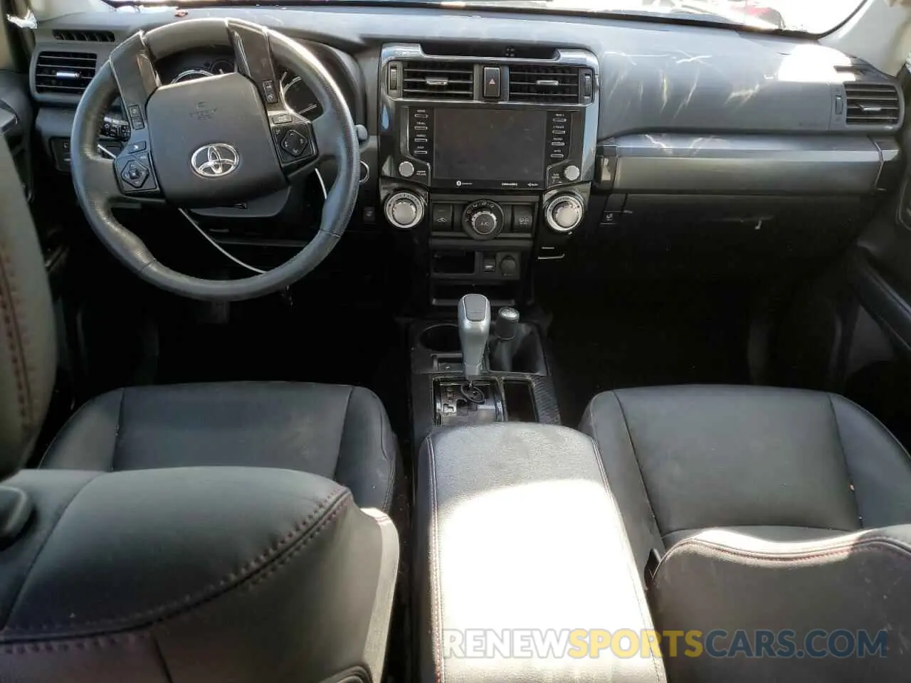 8 fotografías del automóvil dañado JTERU5JR1P6187113 TOYOTA 4RUNNER SE 2023