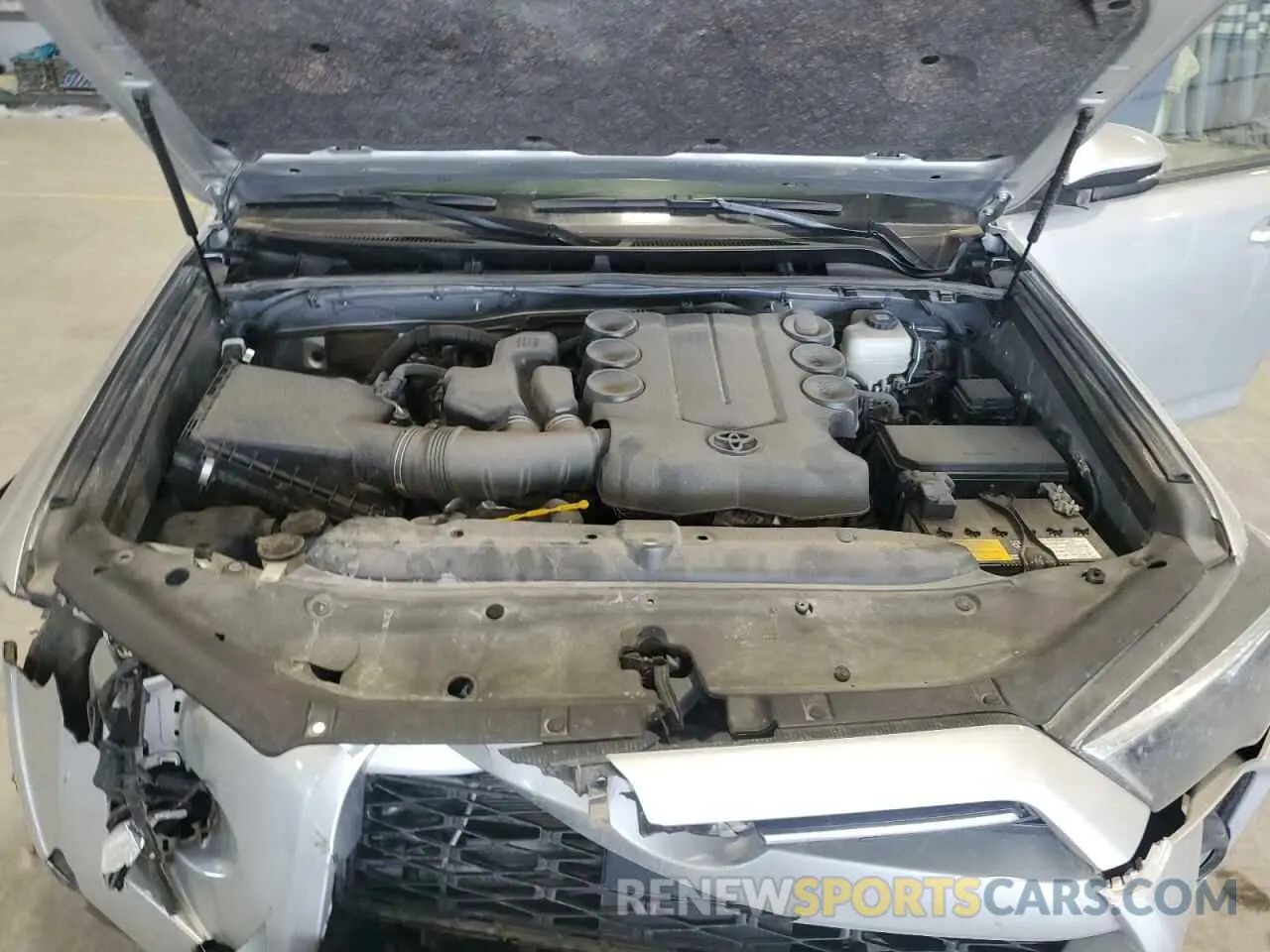 12 fotografías del automóvil dañado JTERU5JR3P6120898 TOYOTA 4RUNNER SE 2023