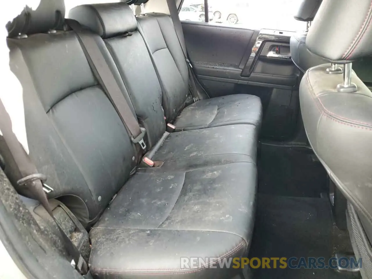 11 fotografías del automóvil dañado JTERU5JR5P6195991 TOYOTA 4RUNNER SE 2023