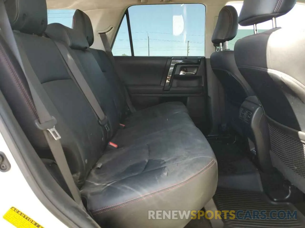 11 fotografías del automóvil dañado JTERU5JR6P6089162 TOYOTA 4RUNNER SE 2023