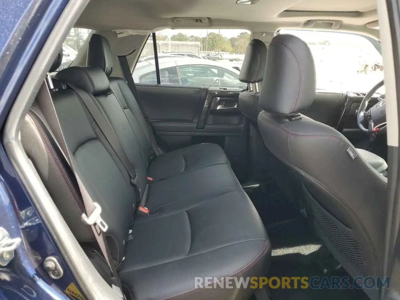 11 fotografías del automóvil dañado JTERU5JR6P6107675 TOYOTA 4RUNNER SE 2023