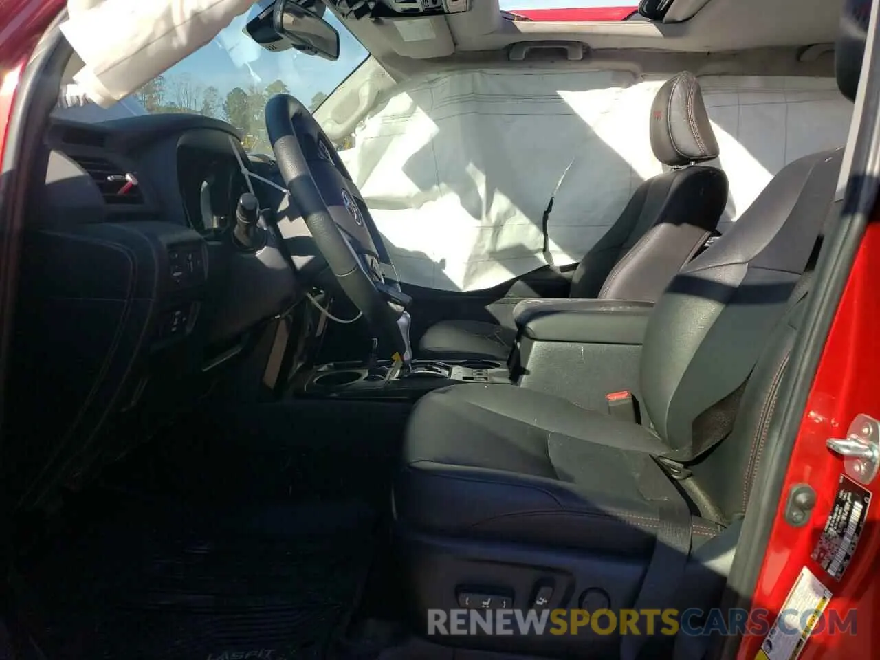 7 fotografías del automóvil dañado JTERU5JR7P6107457 TOYOTA 4RUNNER SE 2023