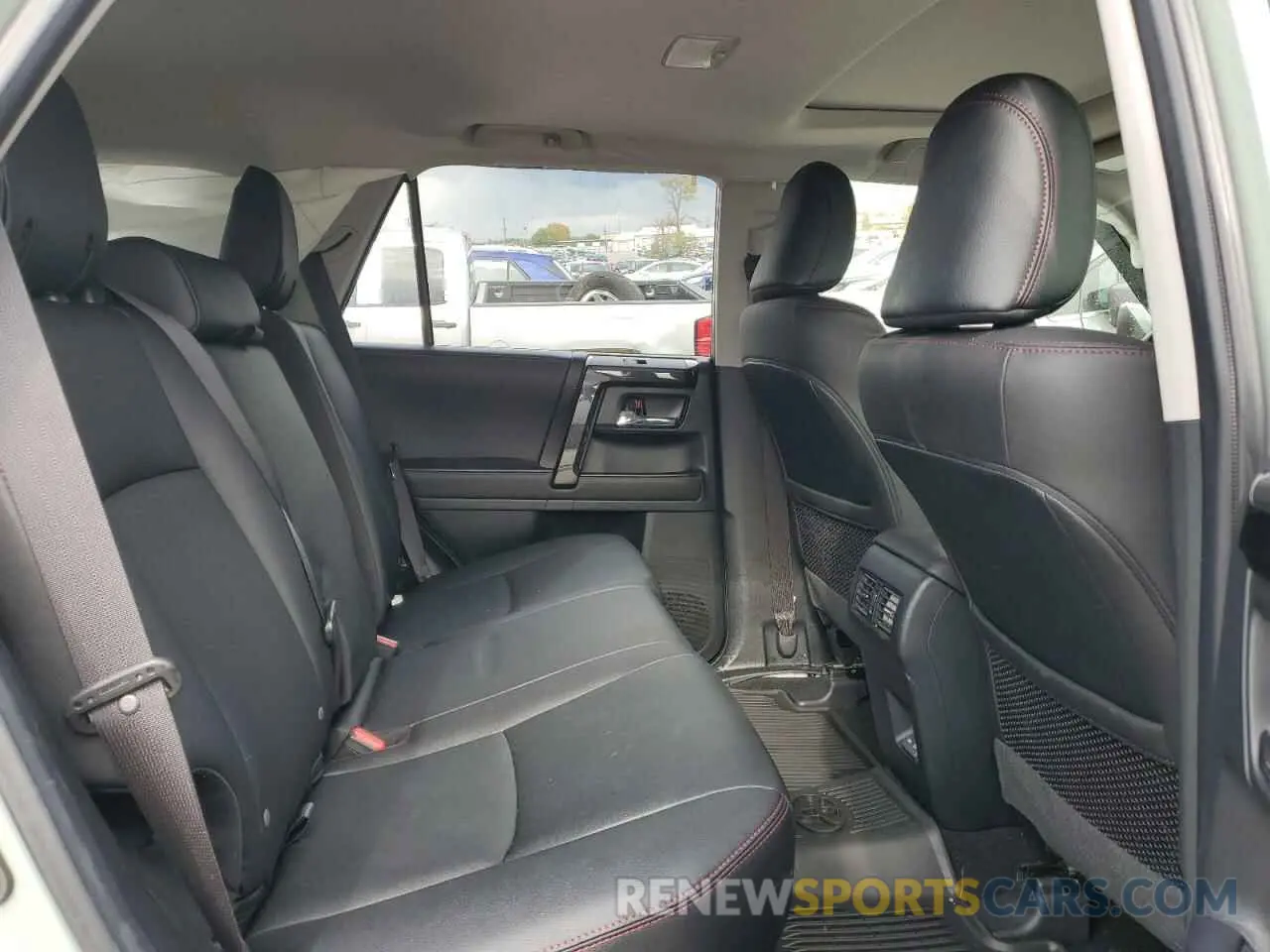 11 fotografías del automóvil dañado JTERU5JR7P6144055 TOYOTA 4RUNNER SE 2023