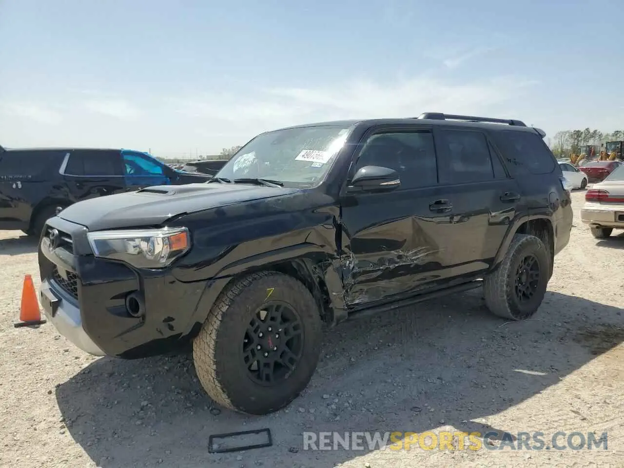 1 fotografías del automóvil dañado JTERU5JR8P6176996 TOYOTA 4RUNNER SE 2023