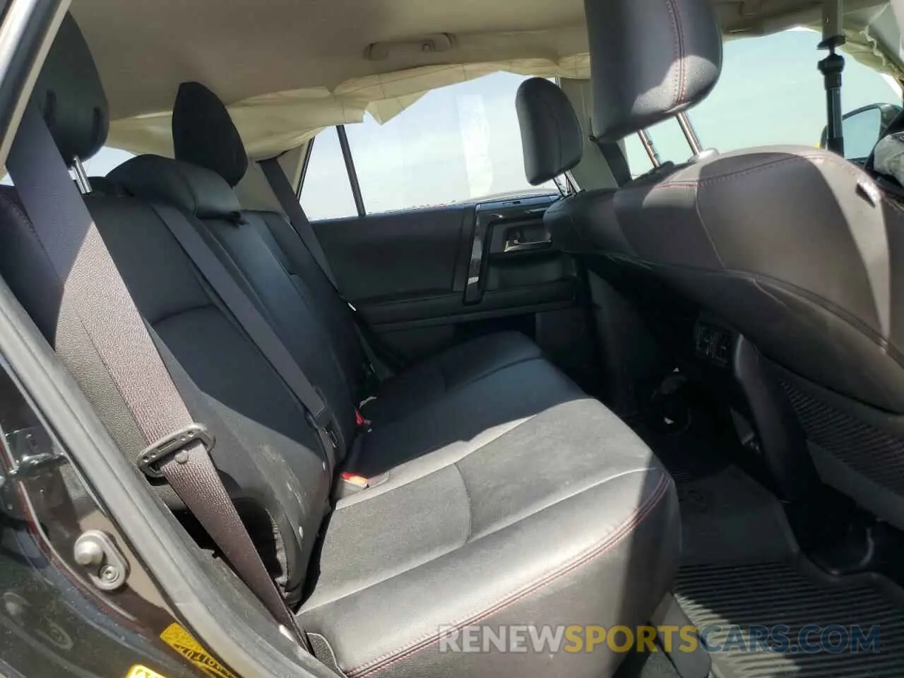 12 fotografías del automóvil dañado JTERU5JR8P6176996 TOYOTA 4RUNNER SE 2023