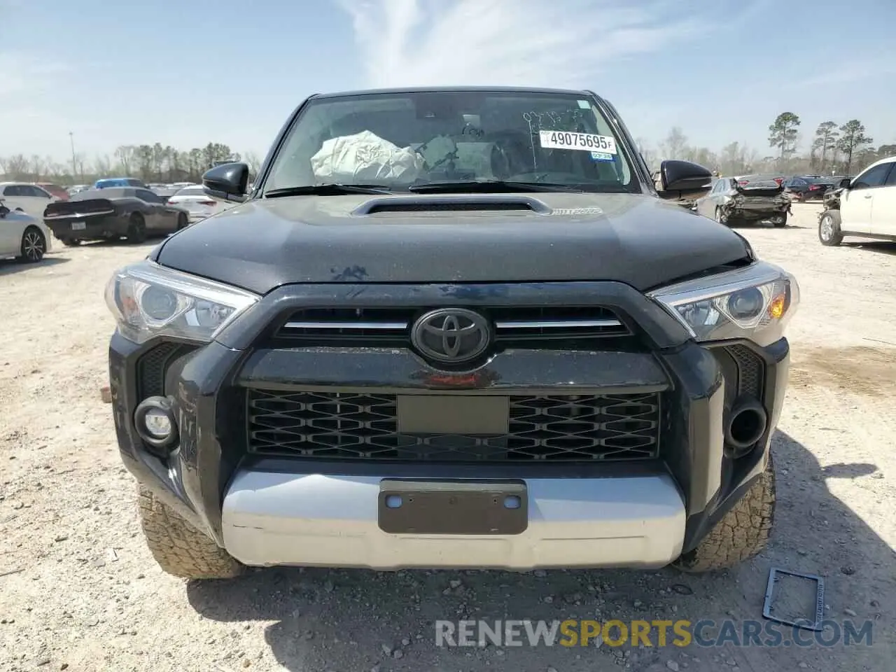 5 fotografías del automóvil dañado JTERU5JR8P6176996 TOYOTA 4RUNNER SE 2023