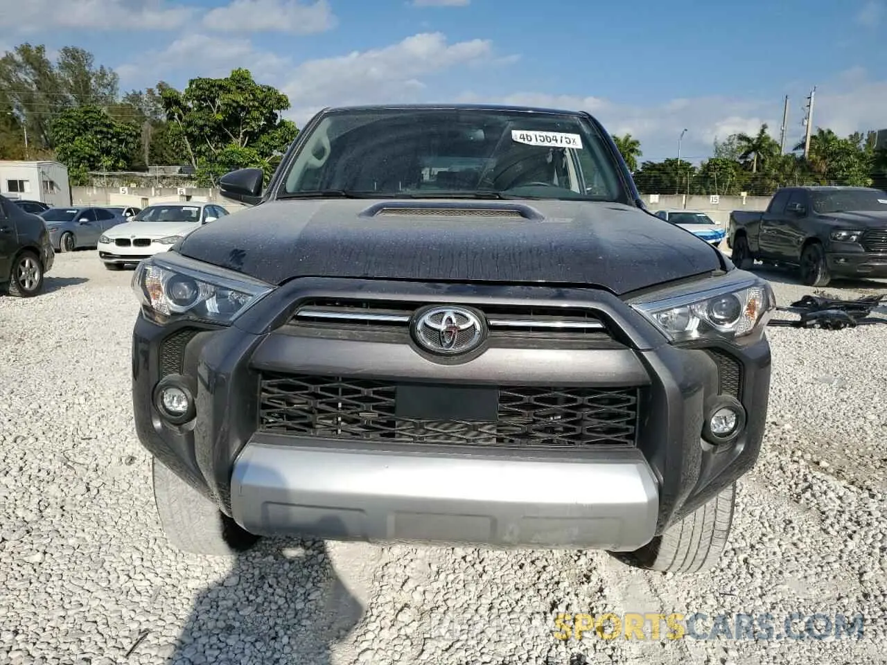 5 fotografías del automóvil dañado JTERU5JR9P6132909 TOYOTA 4RUNNER SE 2023