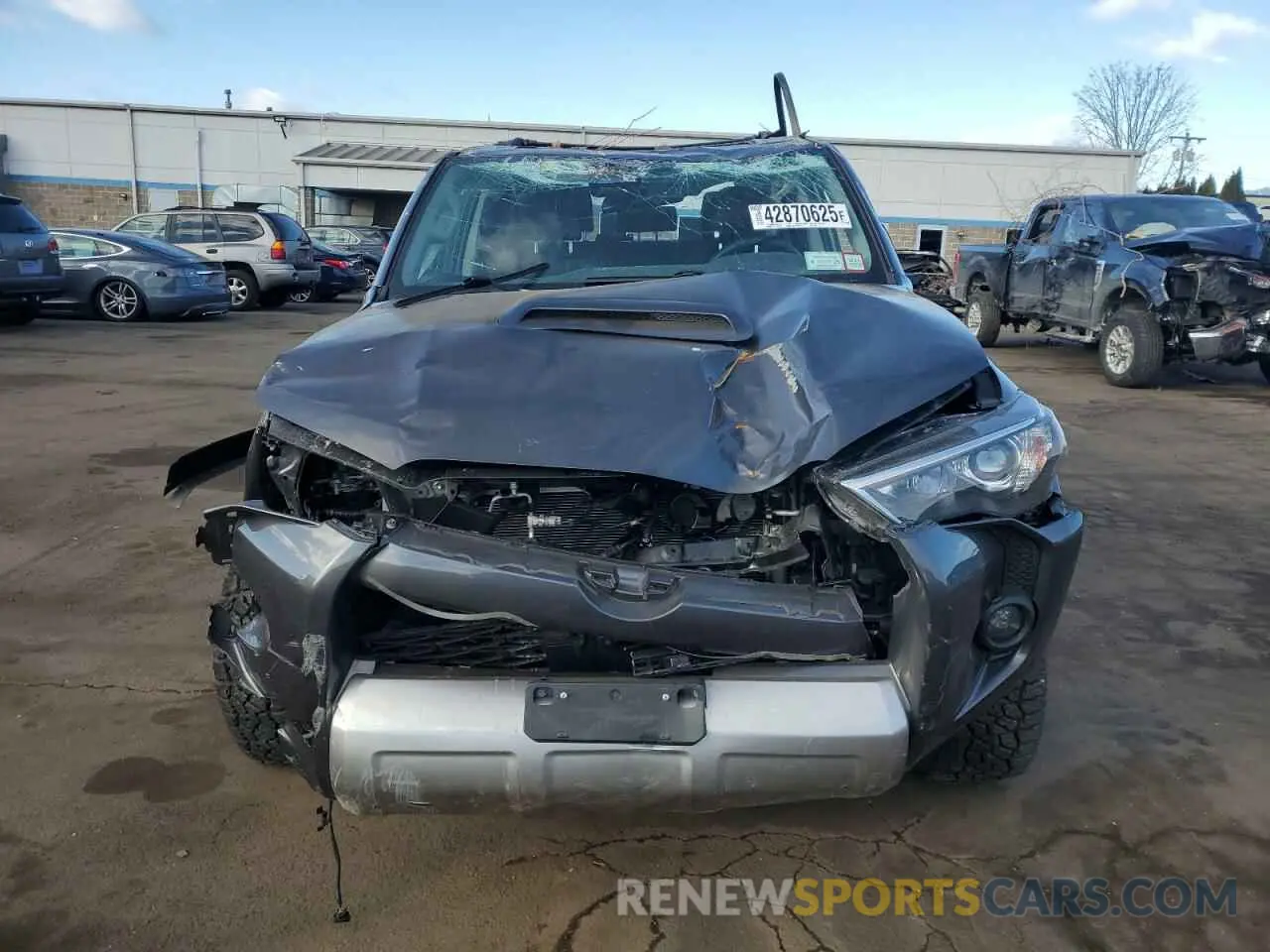 5 fotografías del automóvil dañado JTERU5JR9P6191717 TOYOTA 4RUNNER SE 2023