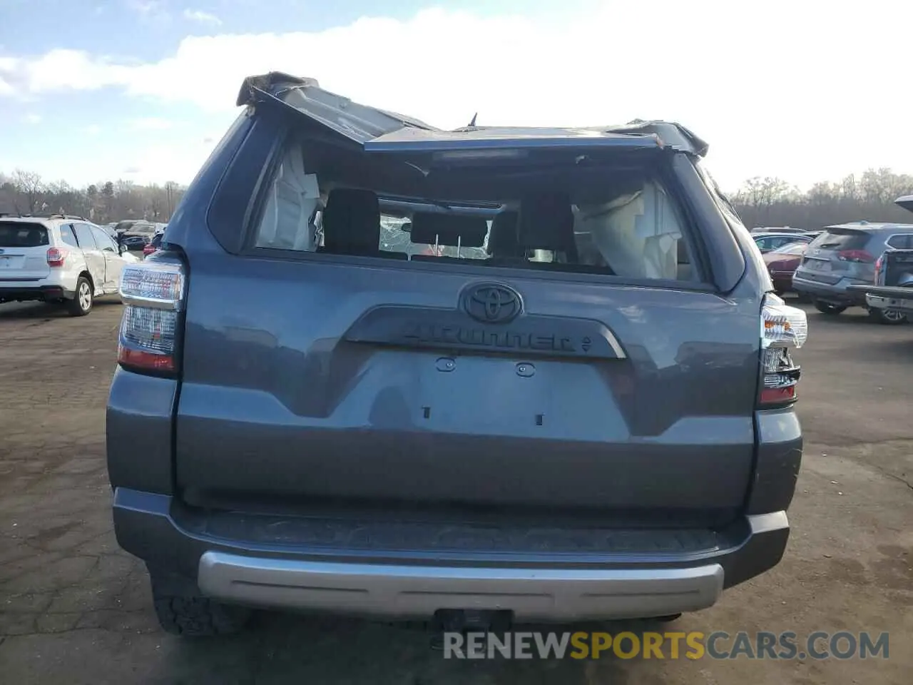 6 fotografías del automóvil dañado JTERU5JR9P6191717 TOYOTA 4RUNNER SE 2023
