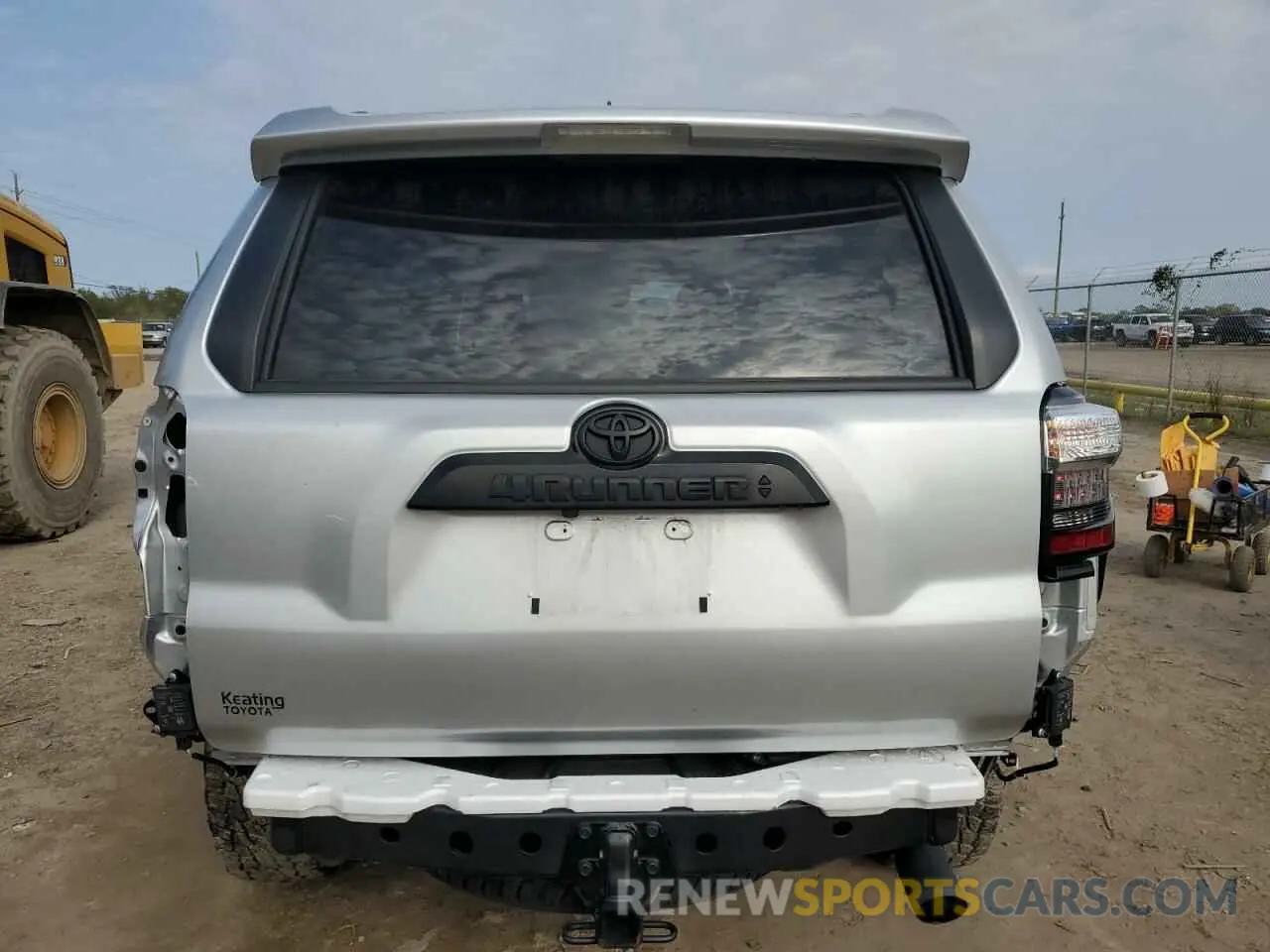 6 fotografías del automóvil dañado JTERU5JRXP6192410 TOYOTA 4RUNNER SE 2023