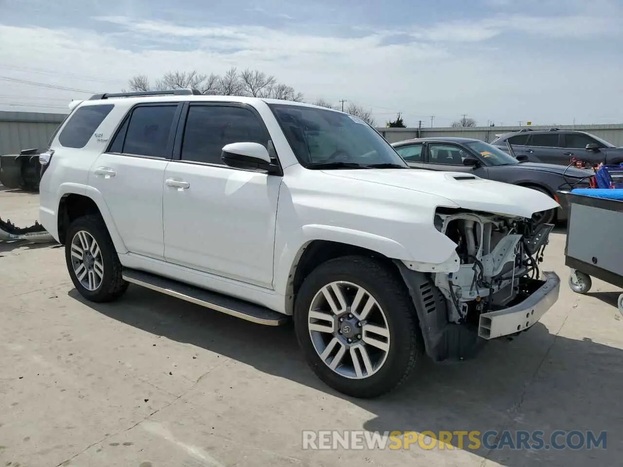4 fotografías del automóvil dañado JTESU5JR6P6097795 TOYOTA 4RUNNER SE 2023