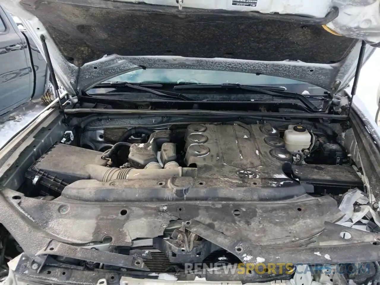 11 fotografías del automóvil dañado JTESU5JR9P6149193 TOYOTA 4RUNNER SE 2023