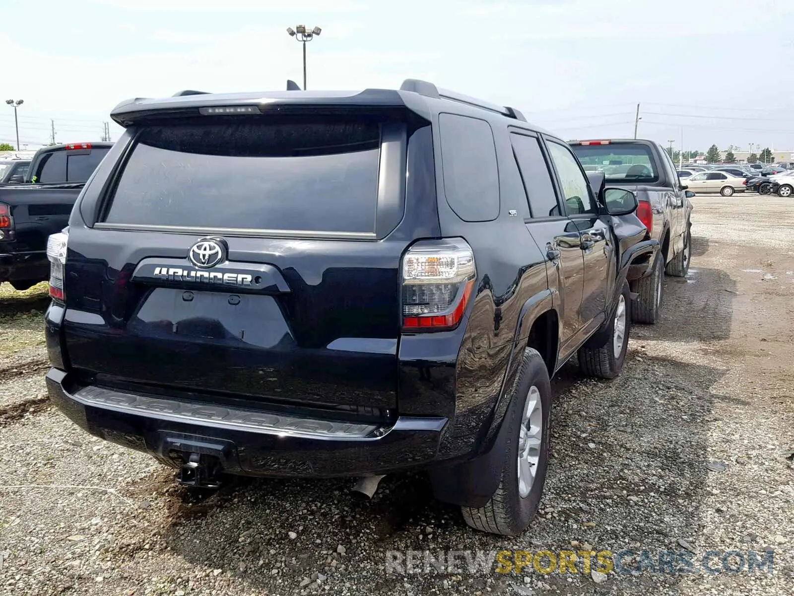 4 fotografías del automóvil dañado JTEBU5JR3K5611827 TOYOTA 4RUNNER SR 2019