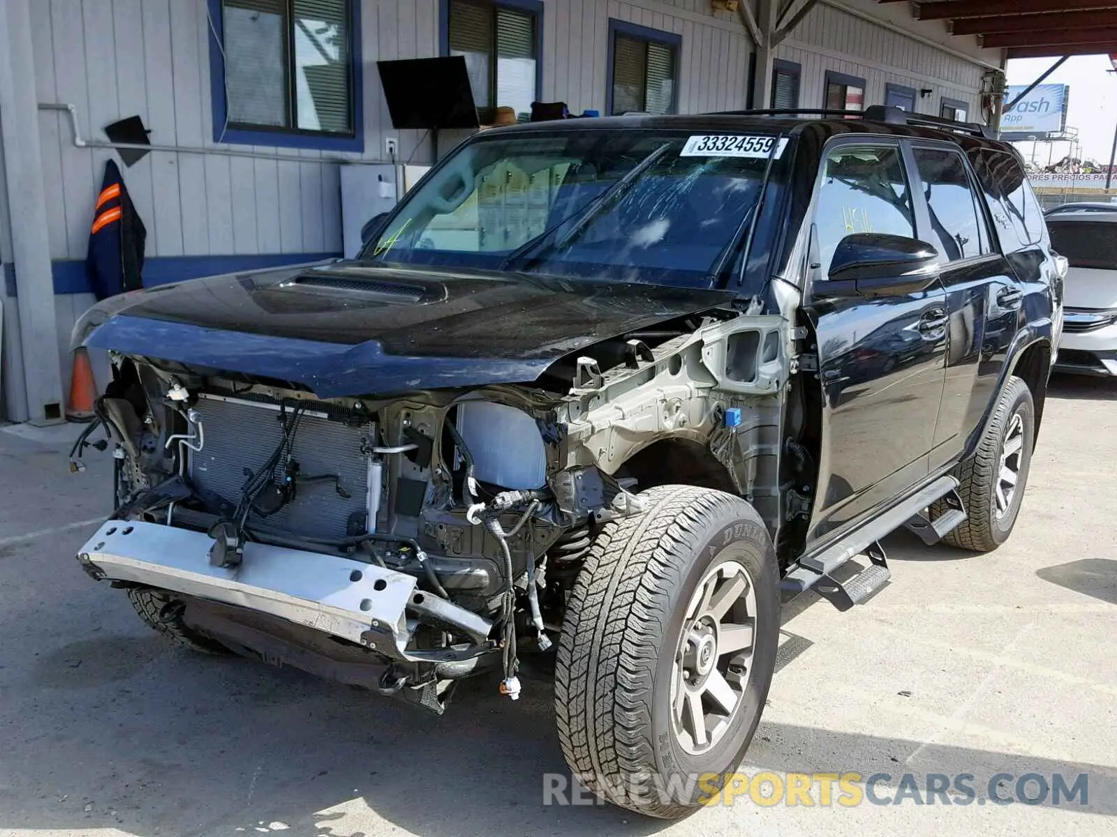 2 fotografías del automóvil dañado JTEBU5JR3K5629857 TOYOTA 4RUNNER SR 2019