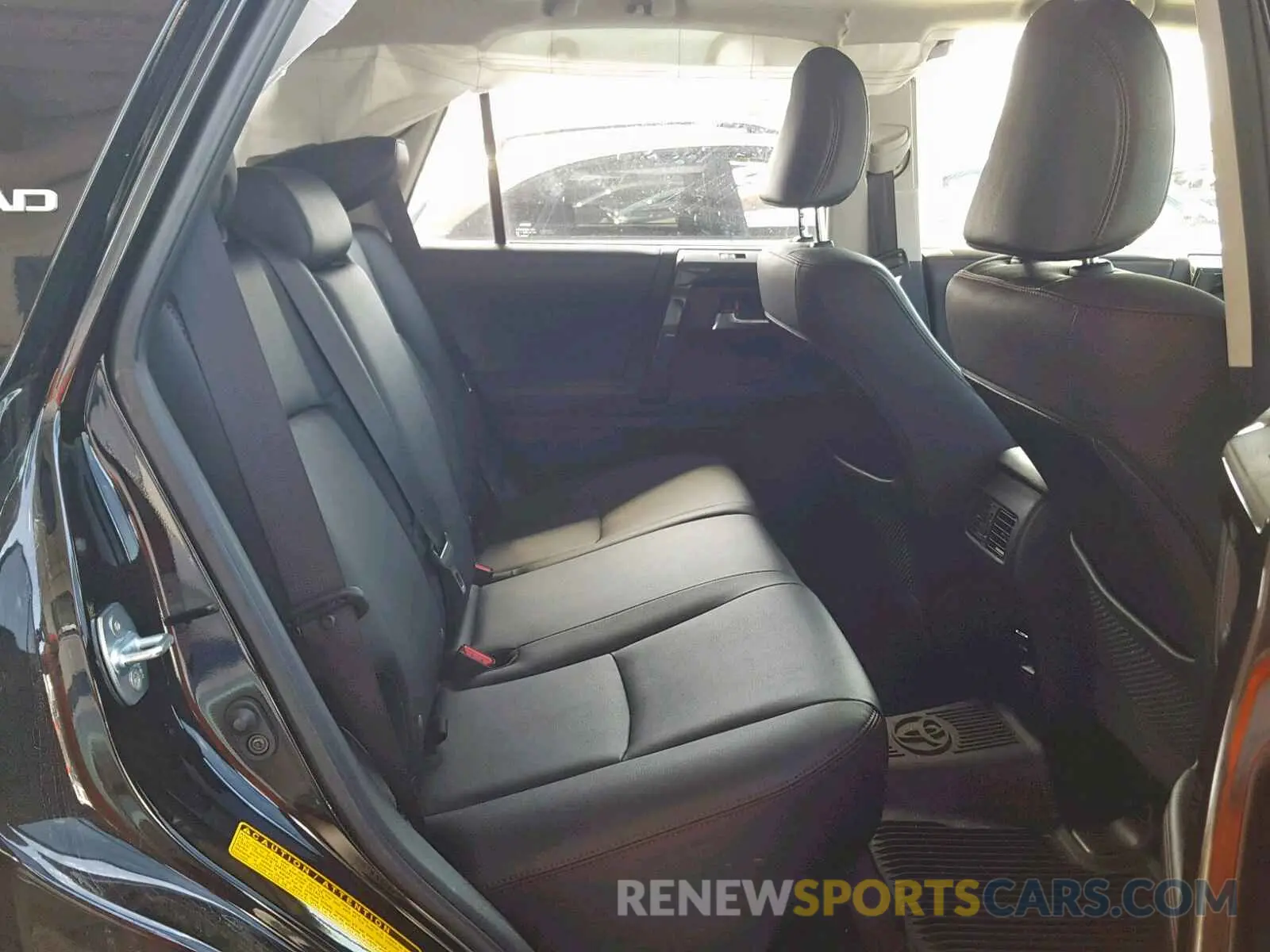 6 fotografías del automóvil dañado JTEBU5JR3K5629857 TOYOTA 4RUNNER SR 2019