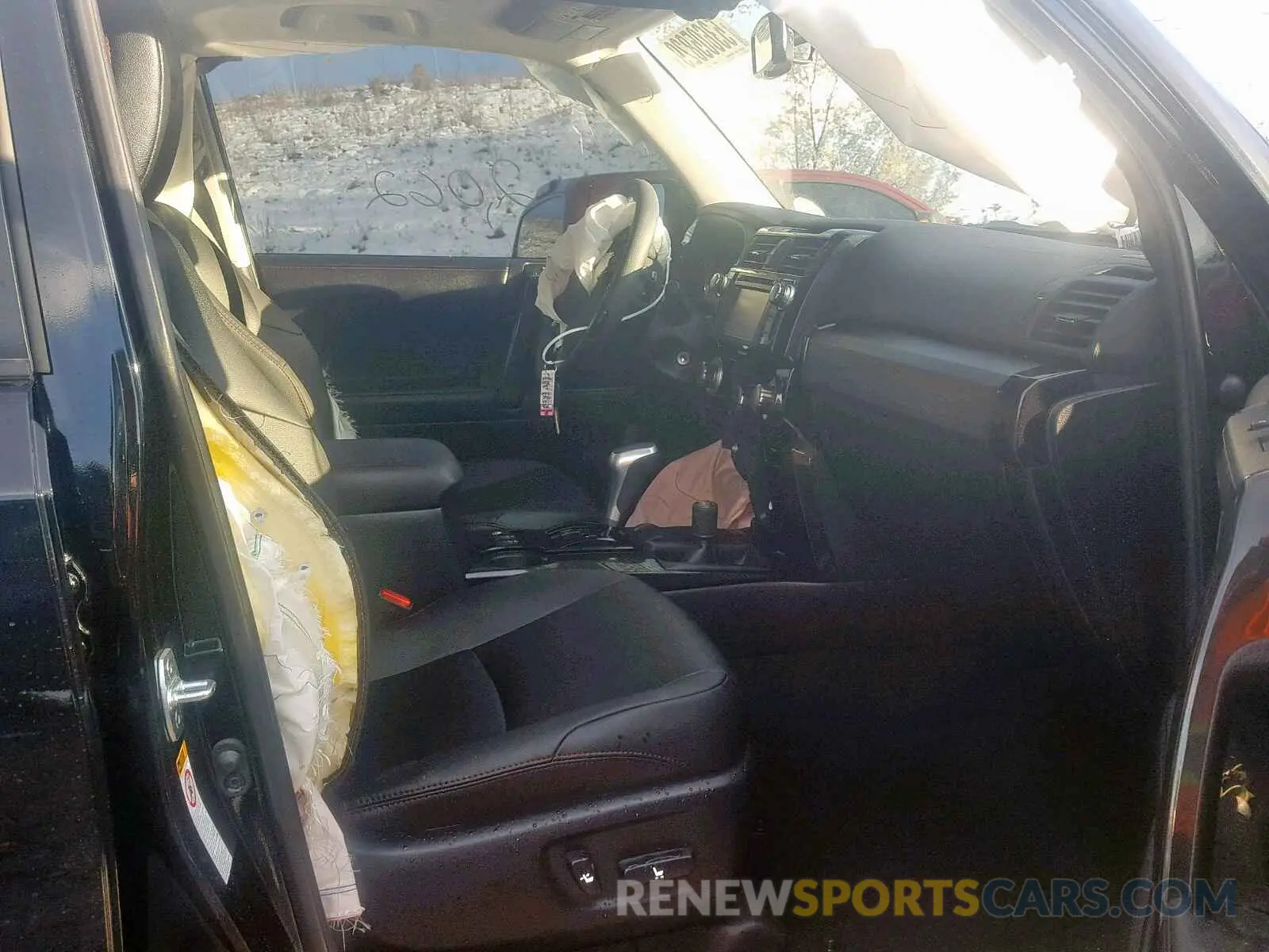 5 fotografías del automóvil dañado JTEBU5JR4K5715226 TOYOTA 4RUNNER SR 2019