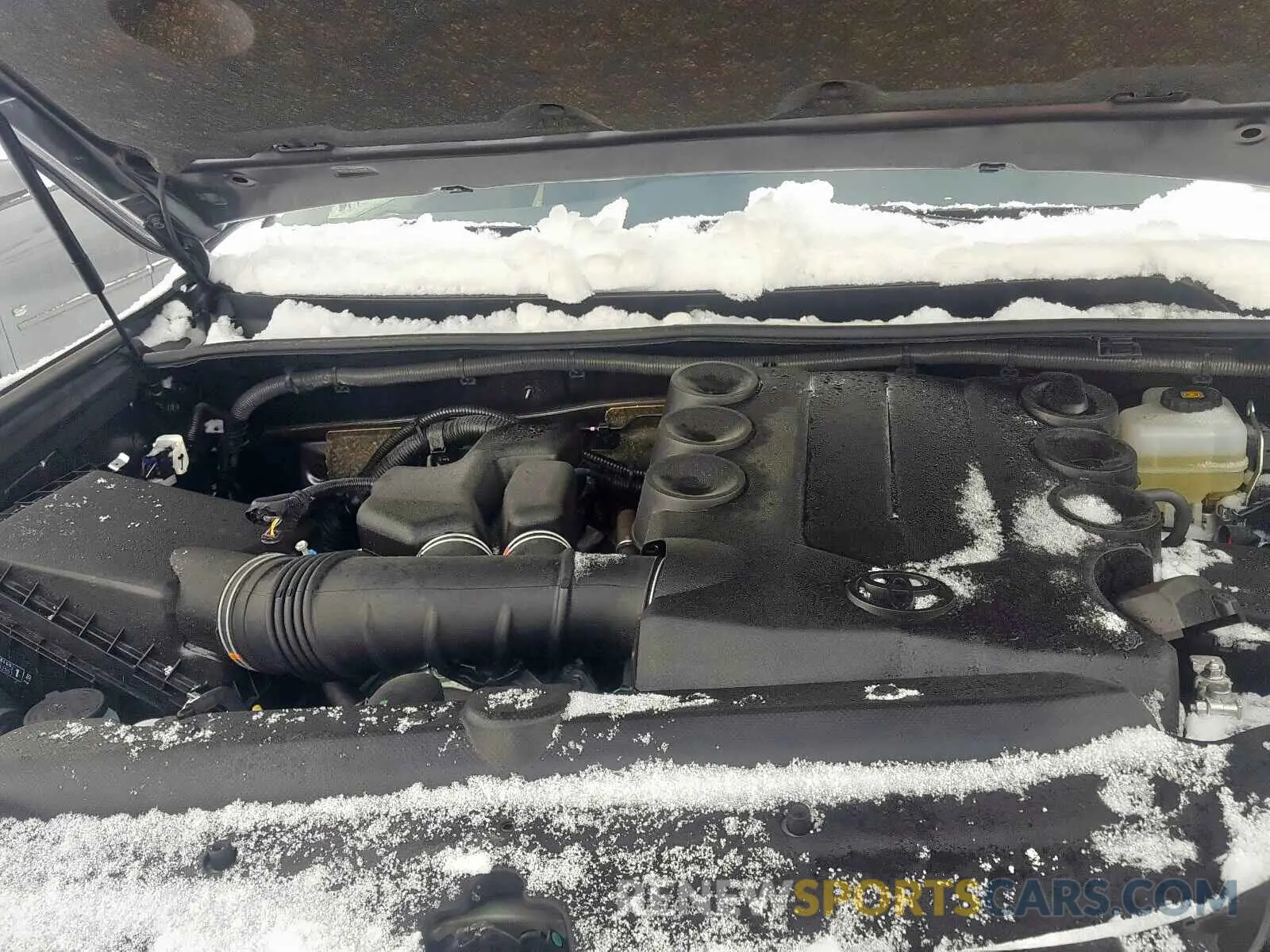 7 fotografías del automóvil dañado JTEBU5JR4K5726095 TOYOTA 4RUNNER SR 2019