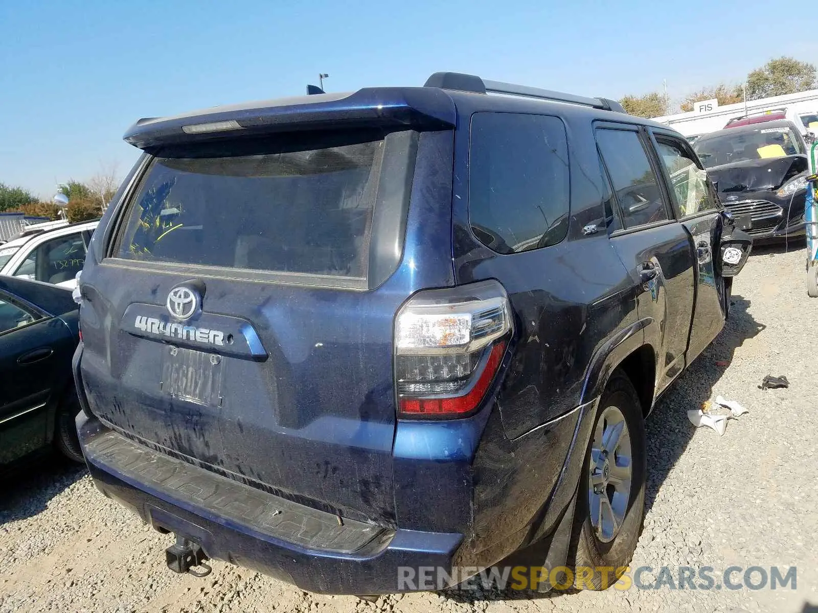4 fotografías del automóvil dañado JTEZU5JR6K5197599 TOYOTA 4RUNNER SR 2019
