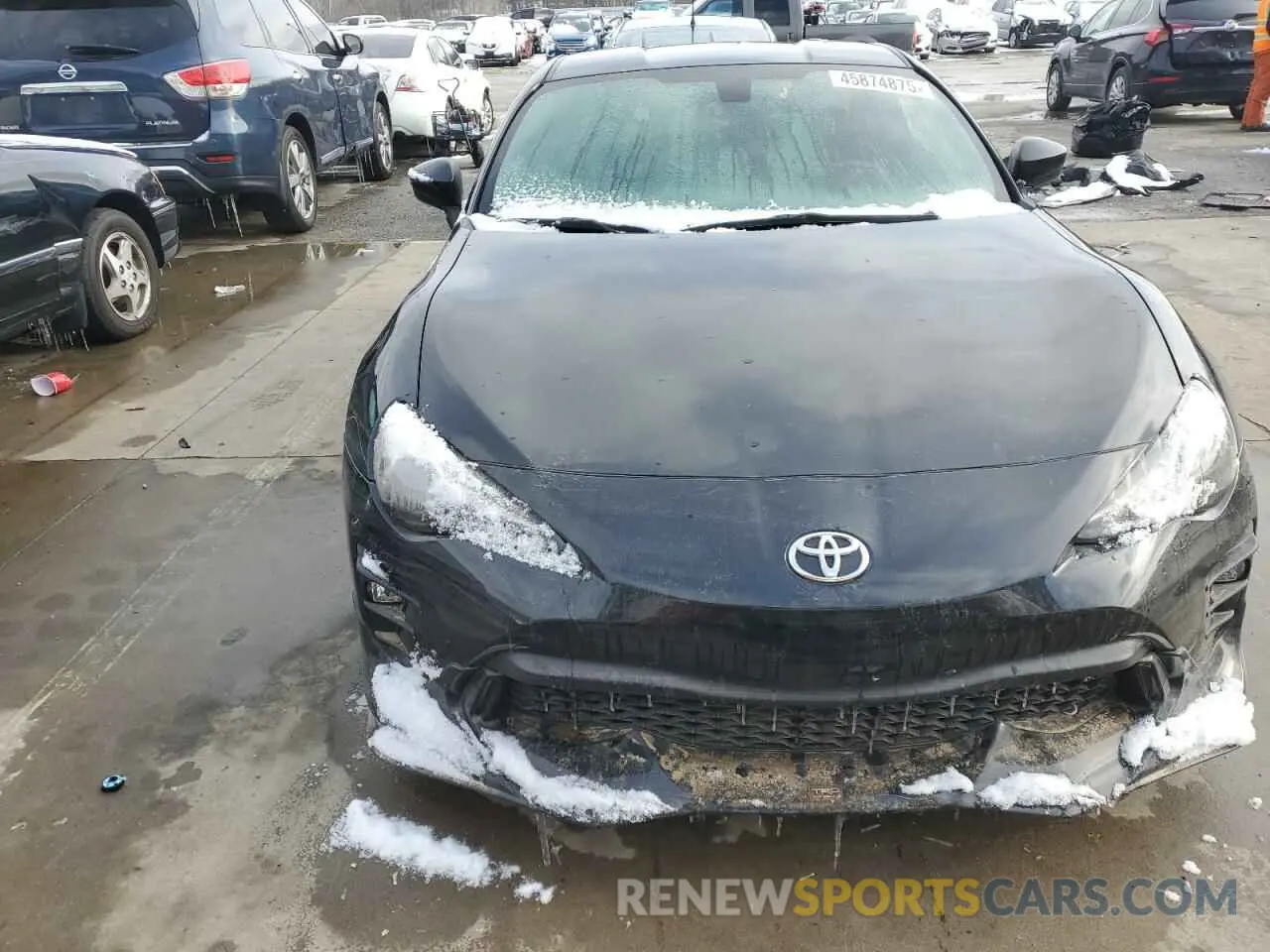 5 fotografías del automóvil dañado JF1ZNAE11K9702011 TOYOTA 86 2019