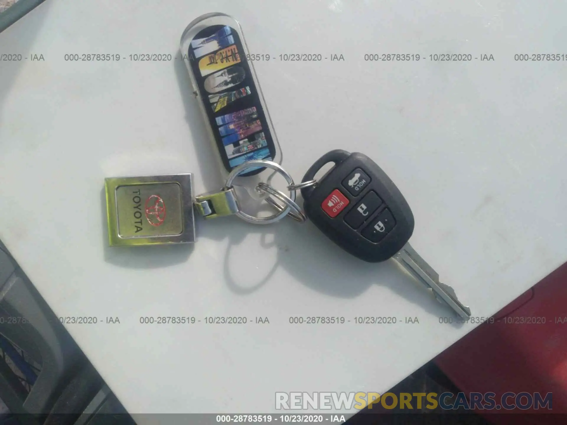 11 fotografías del automóvil dañado JF1ZNAA10L8751231 TOYOTA 86 2020