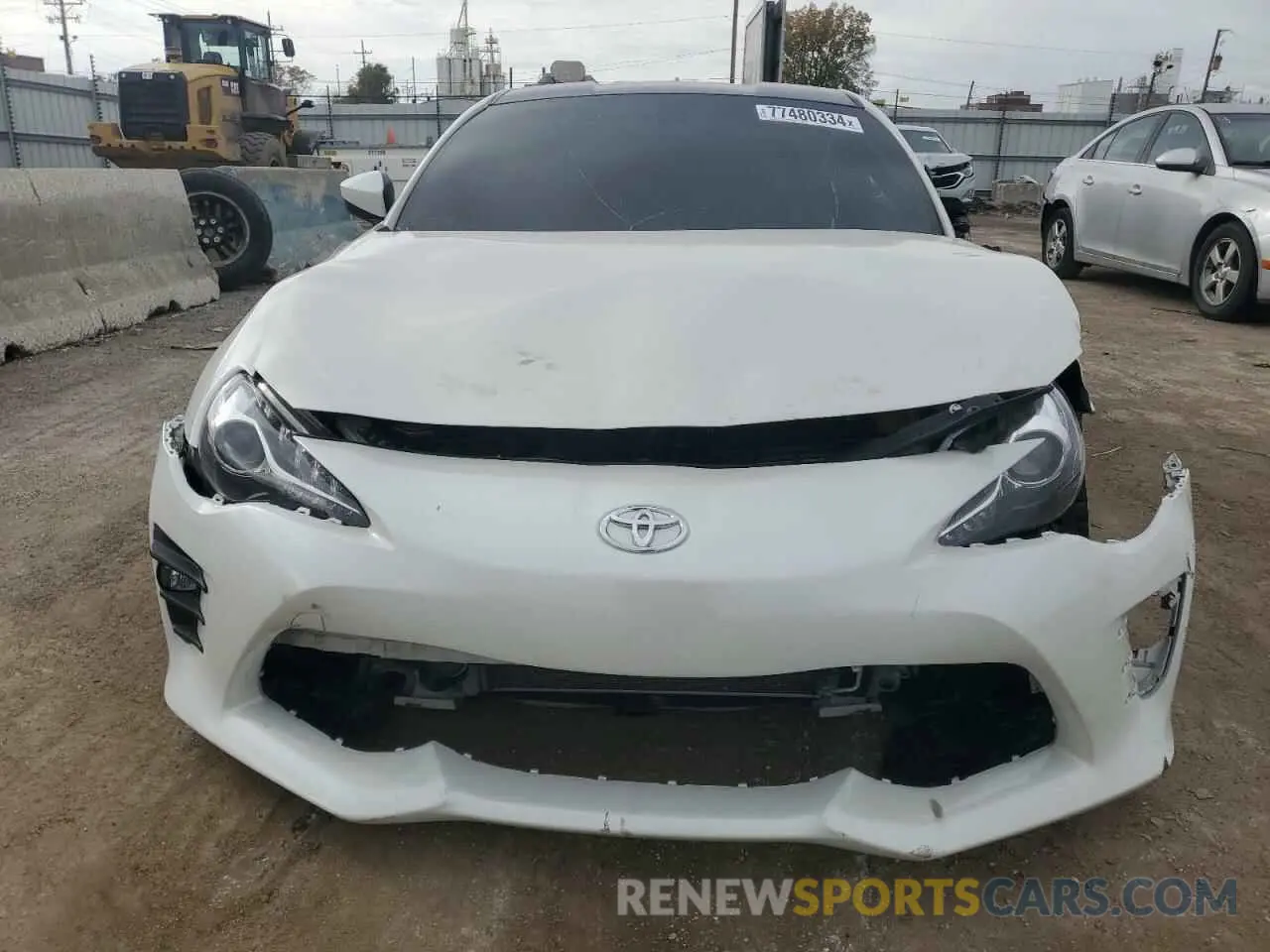 5 fotografías del automóvil dañado JF1ZNAA14L8752088 TOYOTA 86 2020