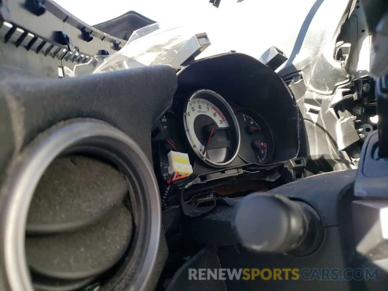 8 fotografías del automóvil dañado JF1ZNAA15L8751516 TOYOTA 86 2020