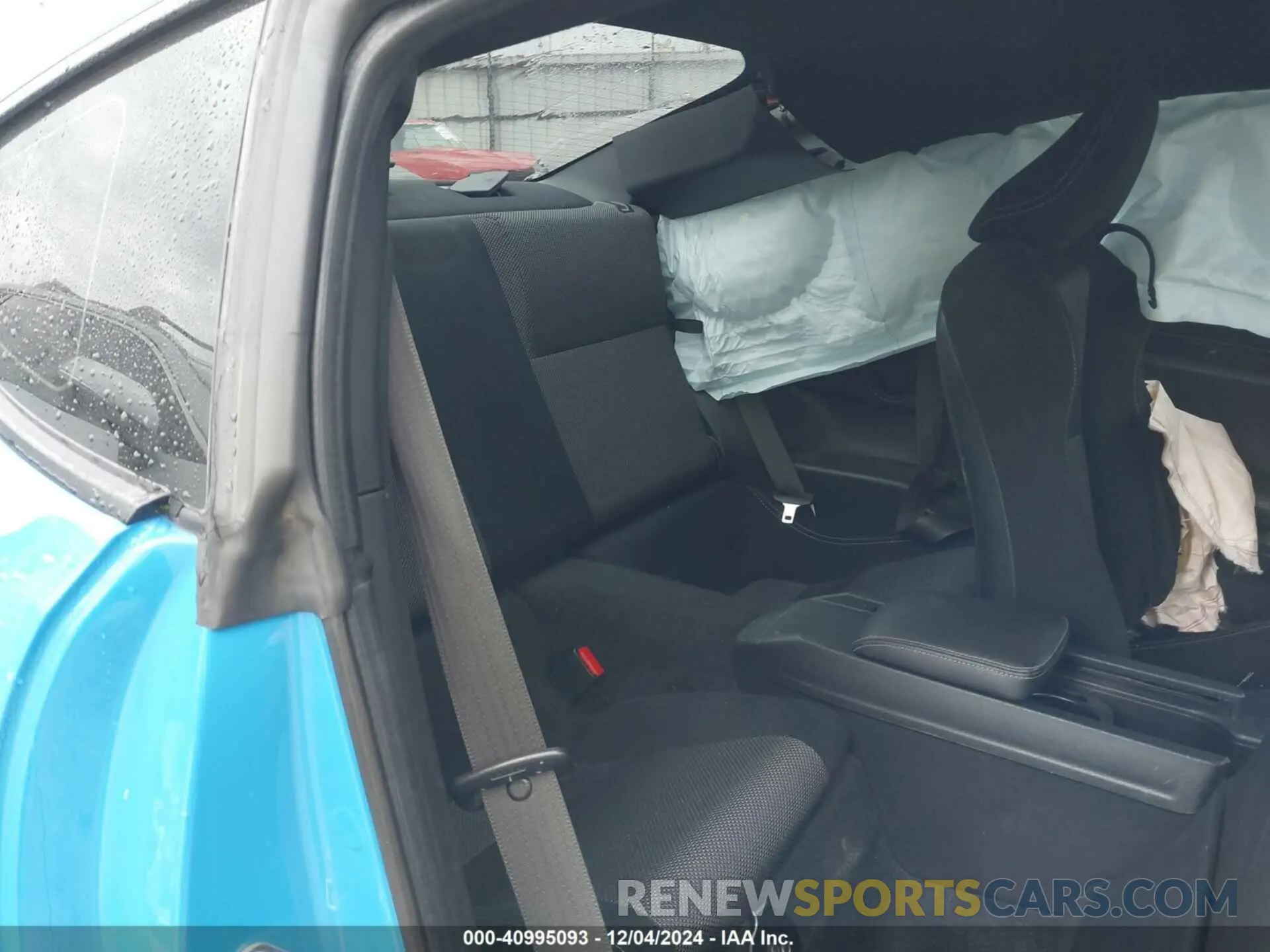 8 fotografías del automóvil dañado JF1ZNAA18L8751414 TOYOTA 86 2020