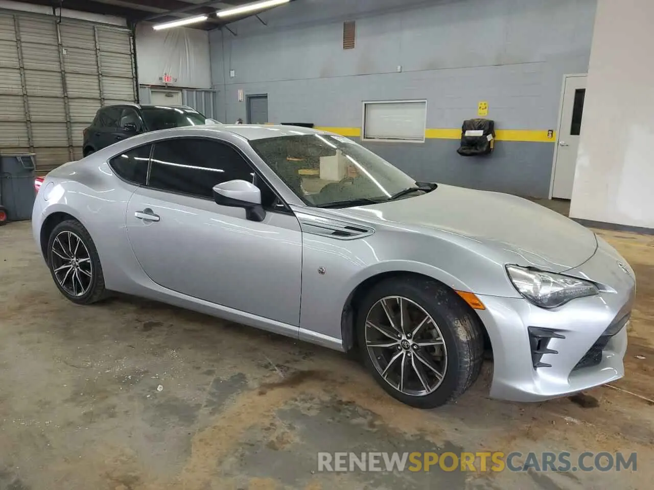 4 fotografías del automóvil dañado JF1ZNAA18L8753311 TOYOTA 86 2020
