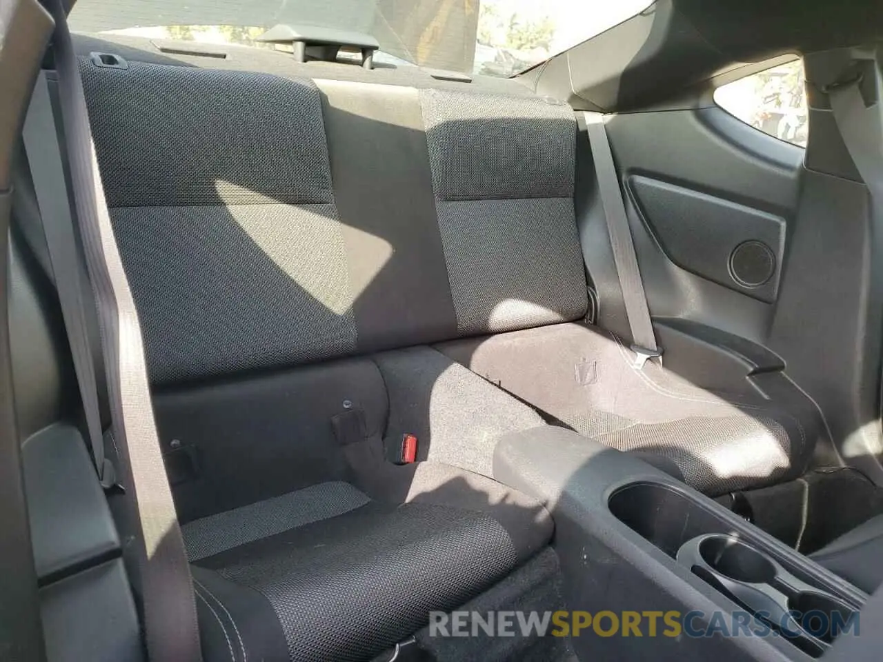 10 fotografías del automóvil dañado JF1ZNAA19L8752491 TOYOTA 86 2020